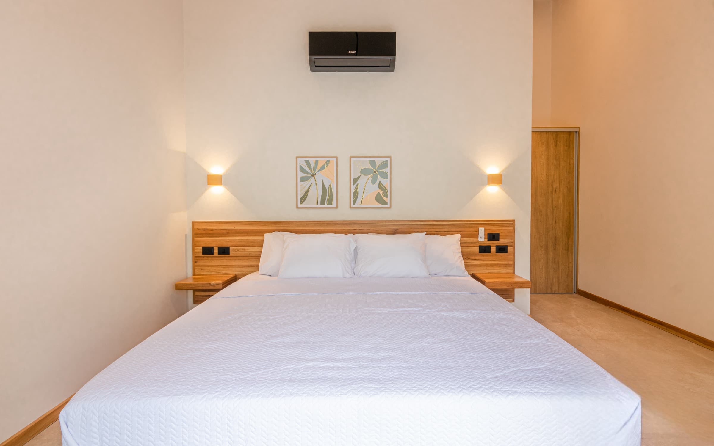 La Gema del Caribe master bedroom view