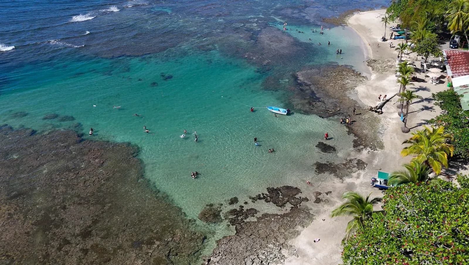 Puerto Viejo Beach near downtown restaurants and cafés