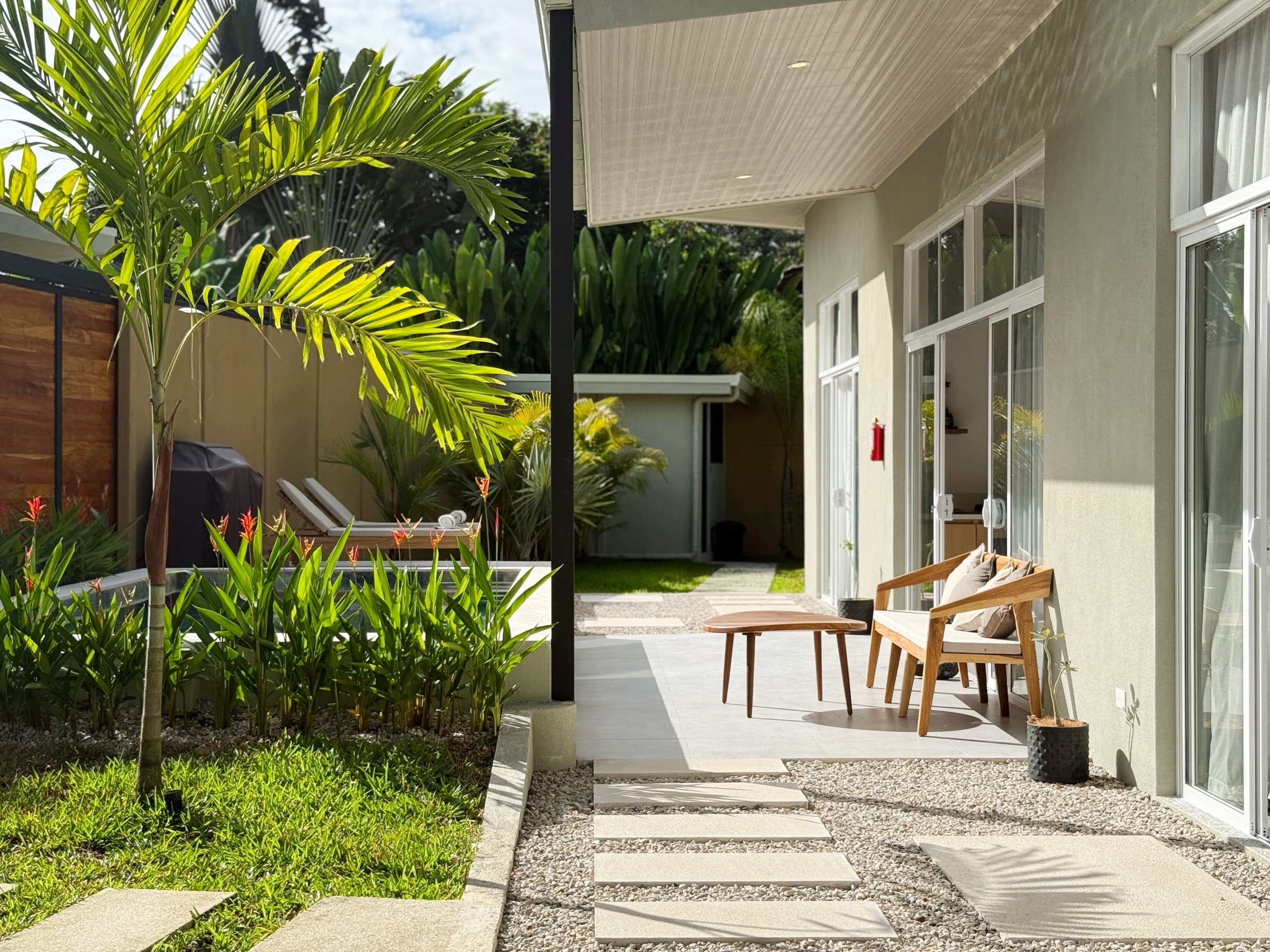 Hydrus Villa lounge area