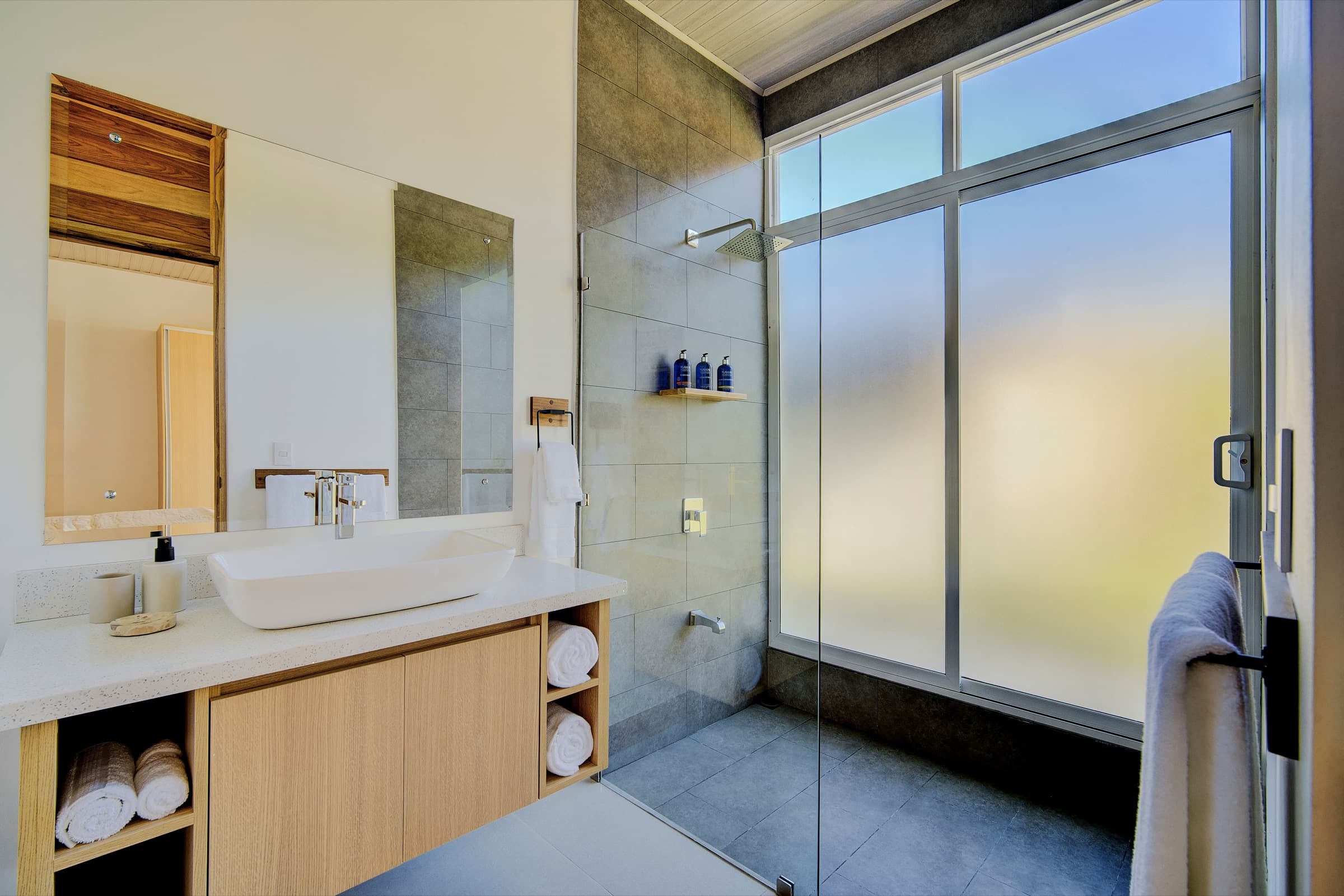 Tucana Villa master bathroom detail