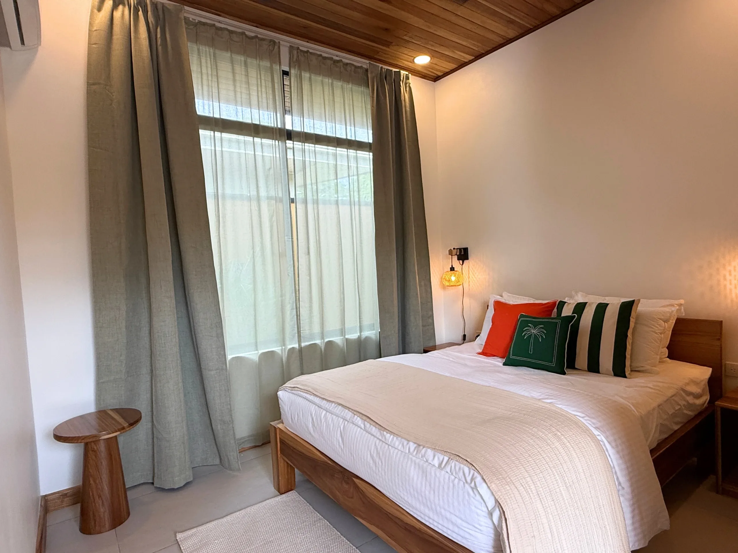Phoenix Casa — Bedroom 3, queen bed, Playa Negra